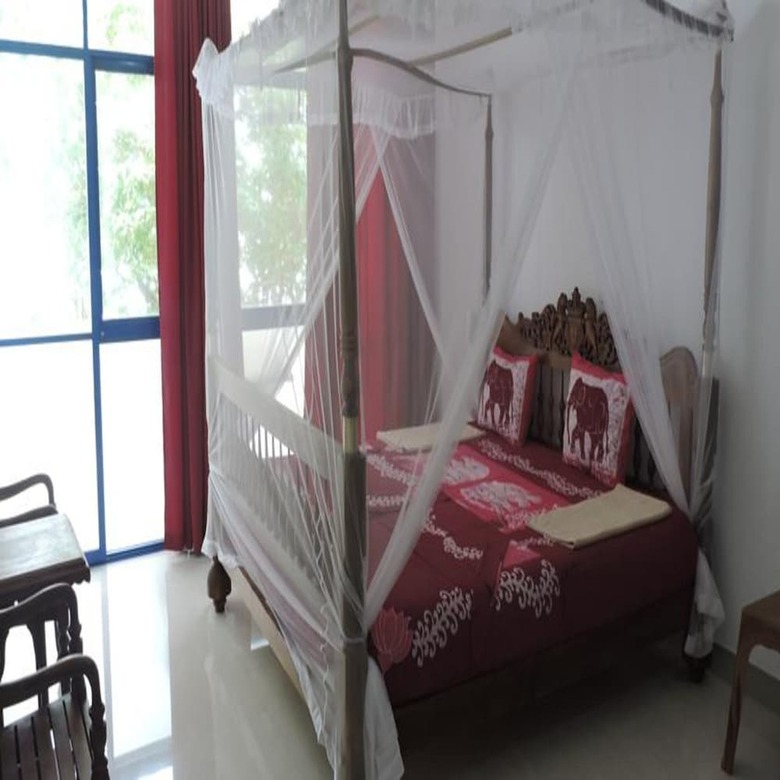 Hotel Vista Paradise Beach Resort