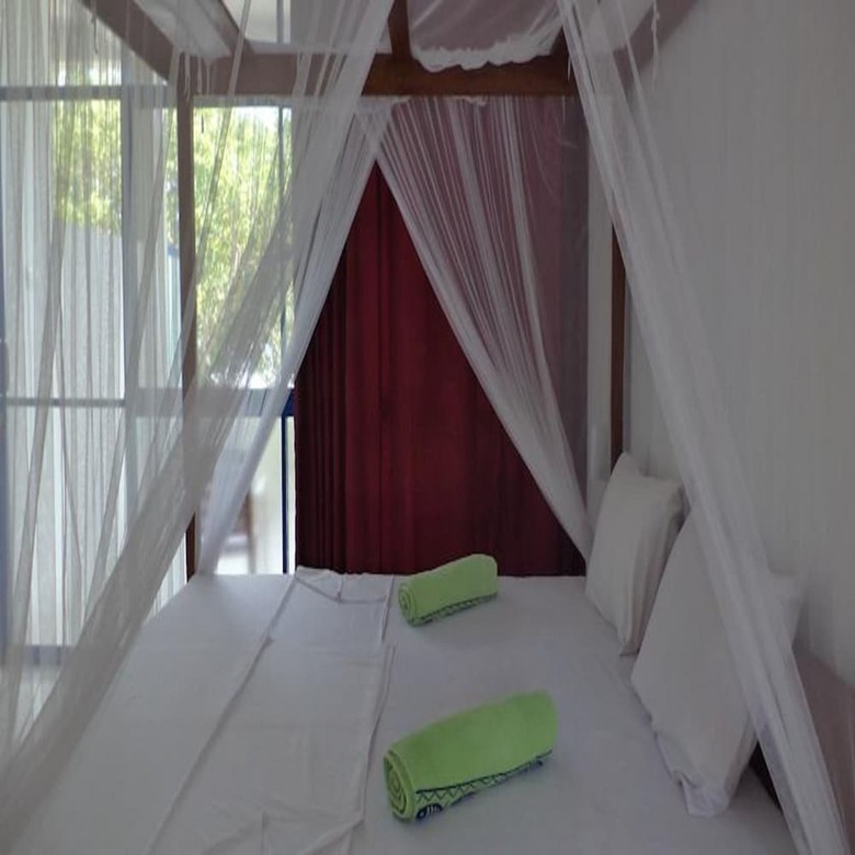 Hotel Vista Paradise Beach Resort