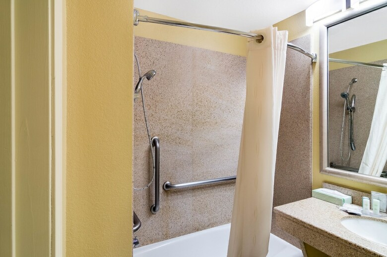 Hotel Quality Suites
