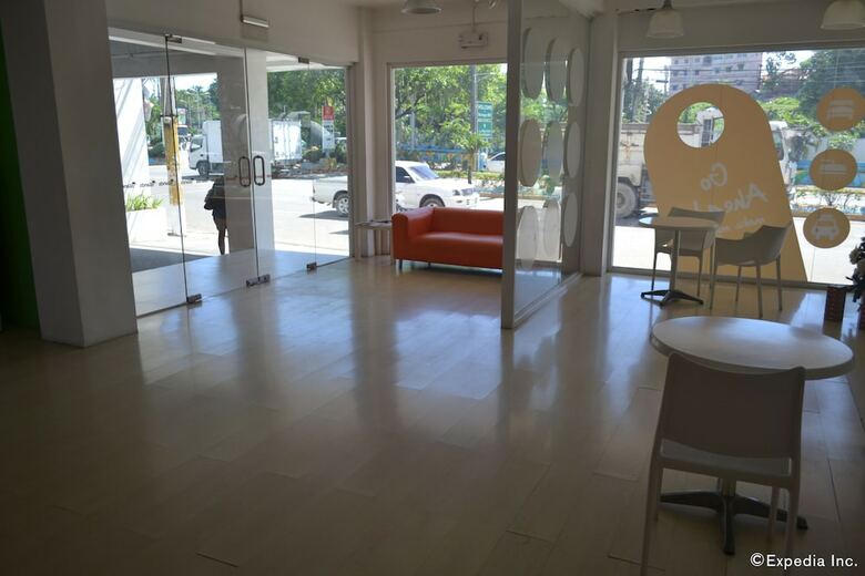 Islands Stays Hotels- Mactan