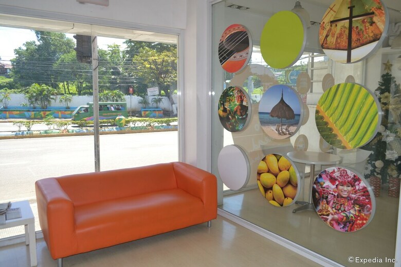 Islands Stays Hotels- Mactan