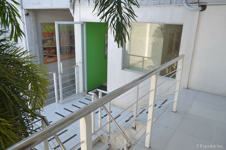 Islands Stays Hotels- Mactan
