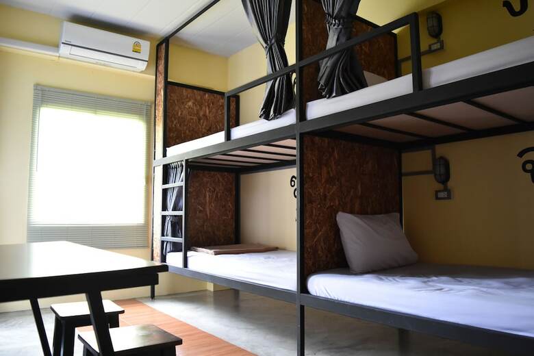 Hostal Hide Bangkok Hostel