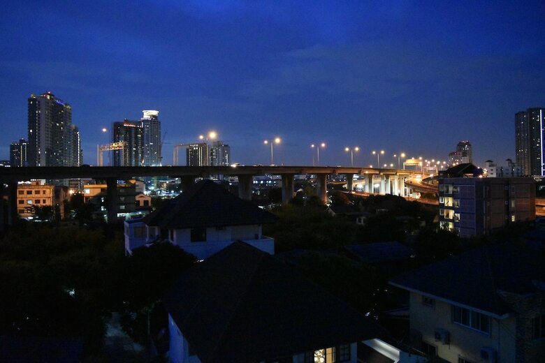 Hostal Hide Bangkok Hostel