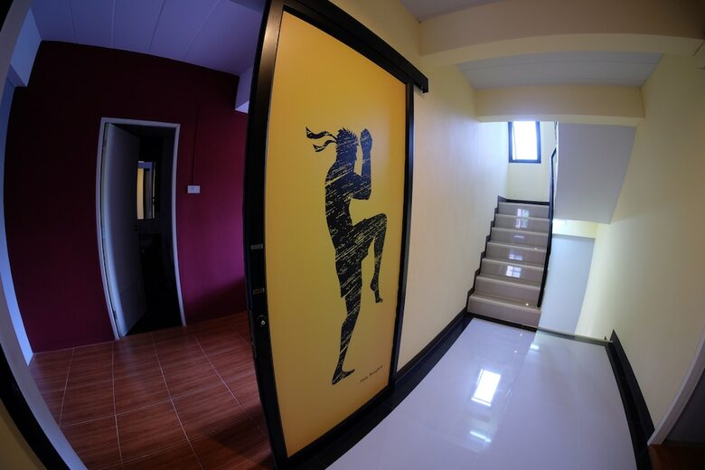Hostal Hide Bangkok Hostel
