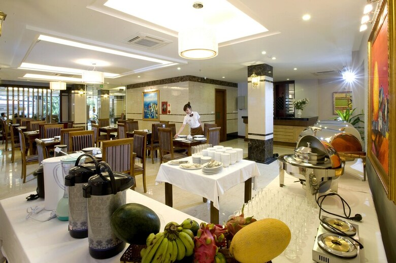 Gallant Hotel
