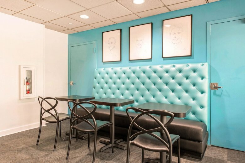 Hotel Quality Inn & Suites Near The Theme Parks