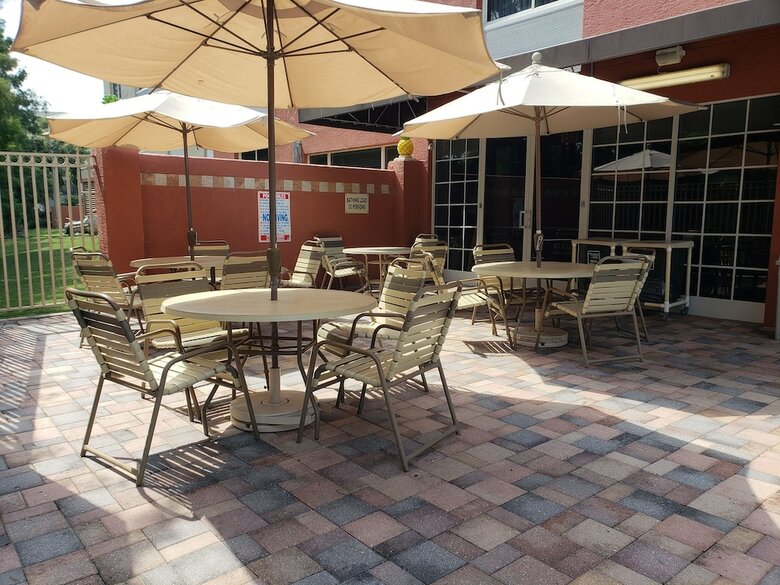 Hotel Quality Inn & Suites Near The Theme Parks