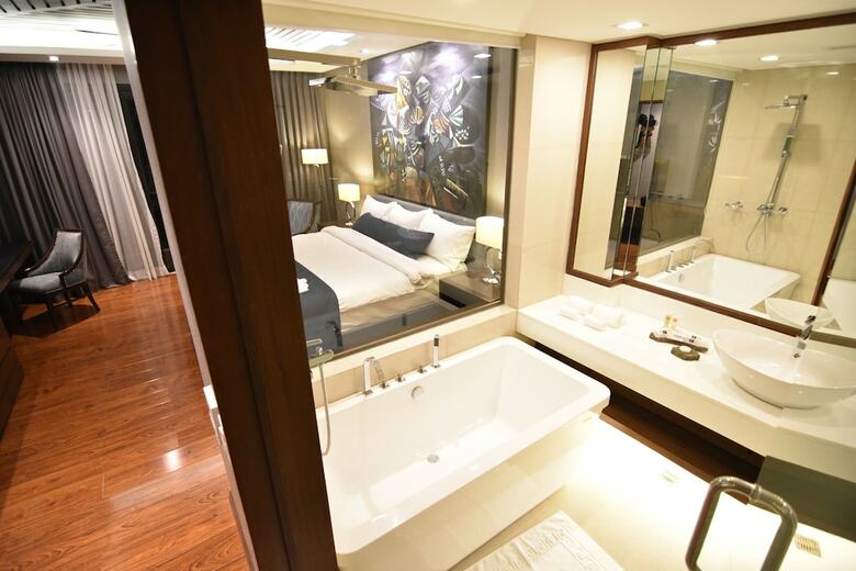 Apartamento Bravo Hotel And Resorts