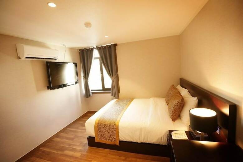 Hotel Milgam