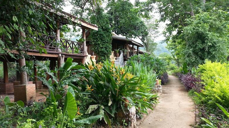 Hotel Mahout Resort