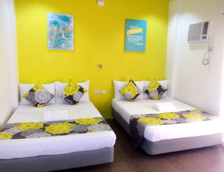 Hotel Abrhys Ridge Inn