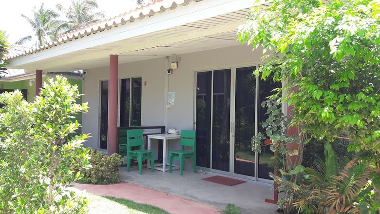 Hotel Baan Kiengtalay Samroiyod