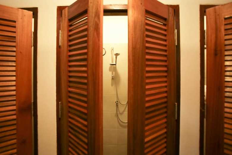 Hostal Give Me 5 Hostel