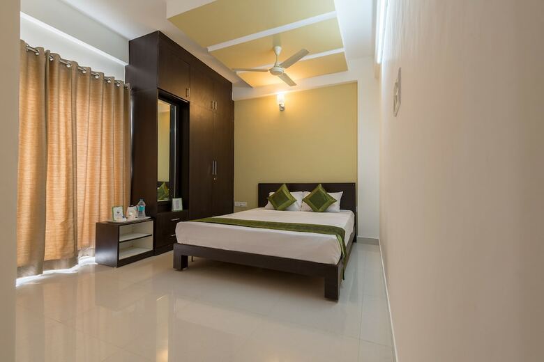 Treebo Trip Hotel Worldtree