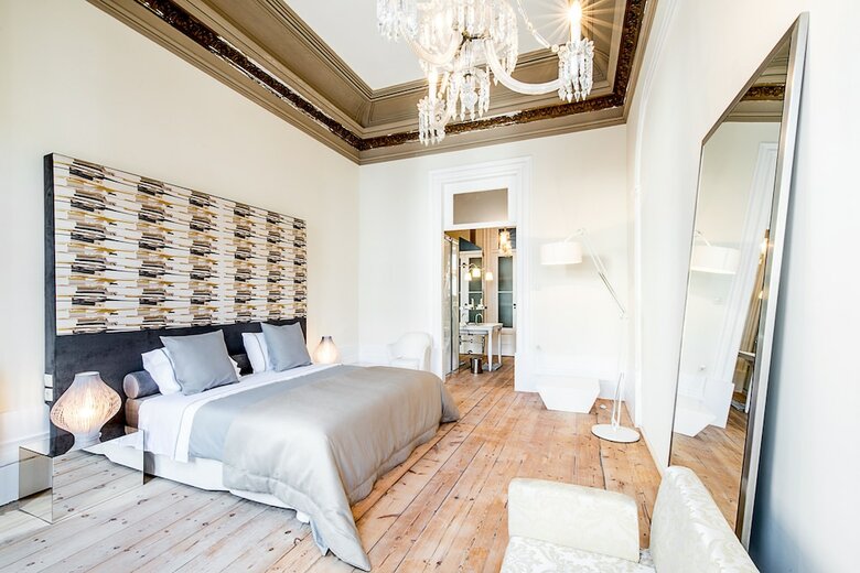 Hotel Charm Palace