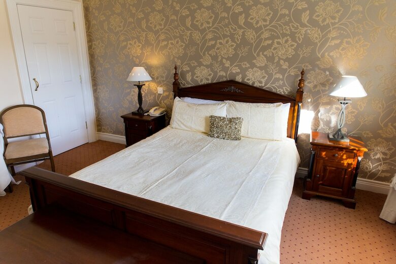 The Strand Hotel