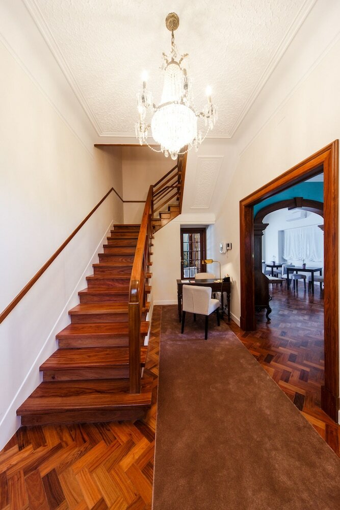 Charming Estoril Guesthouse B&B
