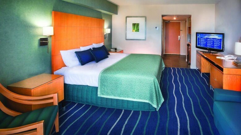 Ala Moana Hotel By Airpads