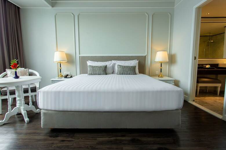 Metropole Hotel Phuket