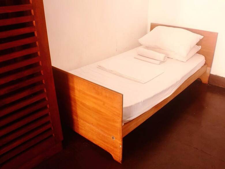 Hotel 256 Townhouse Rest