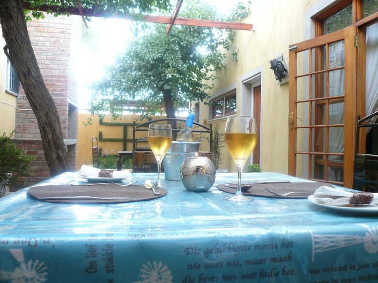 Hotel 17 On Bird Guest House