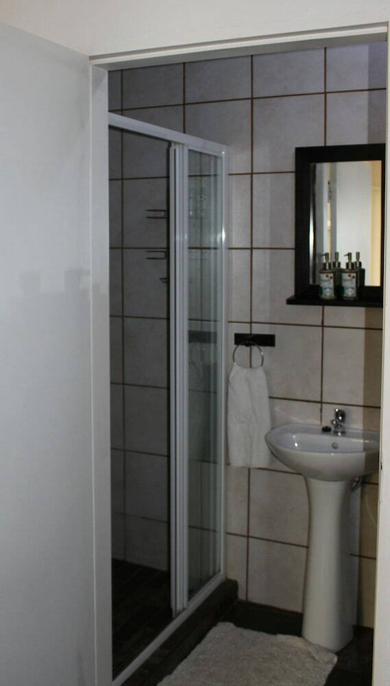 Hotel Ukarimu Guest House