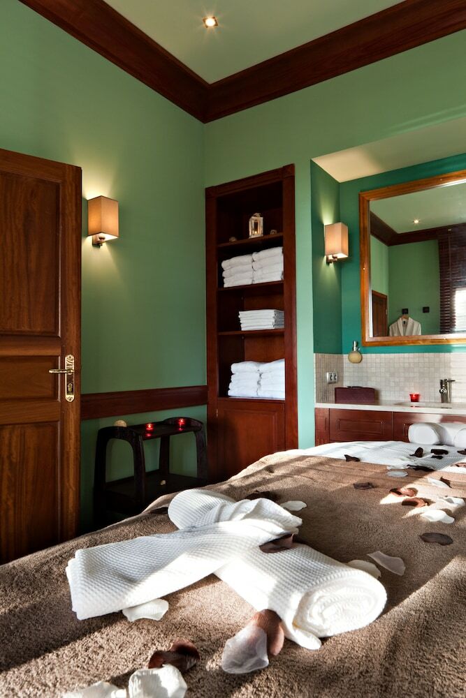 Hotel Le Saint Alexis