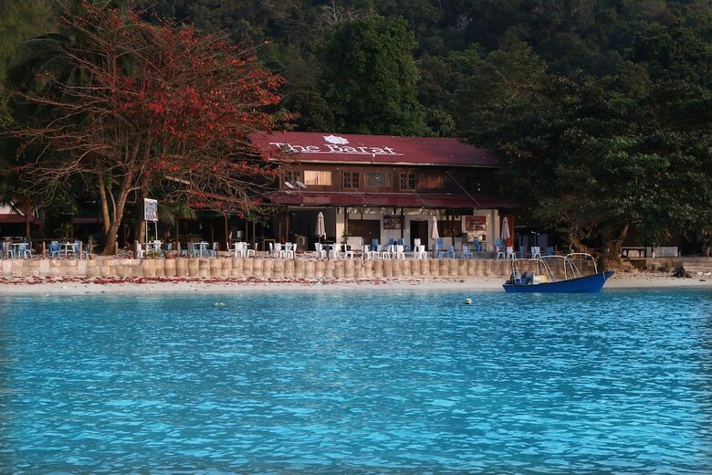 Hotel The Barat Perhentian Beach Resort