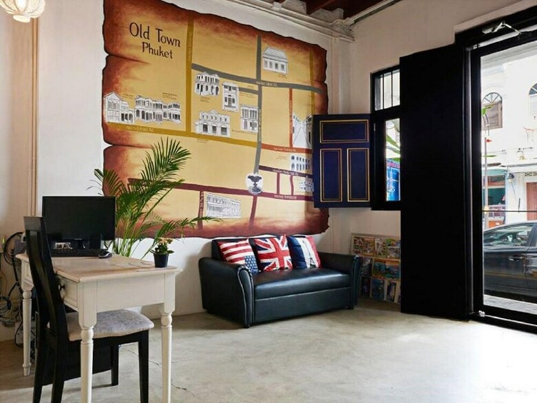 Hostal Chino Town Gallery Hostel