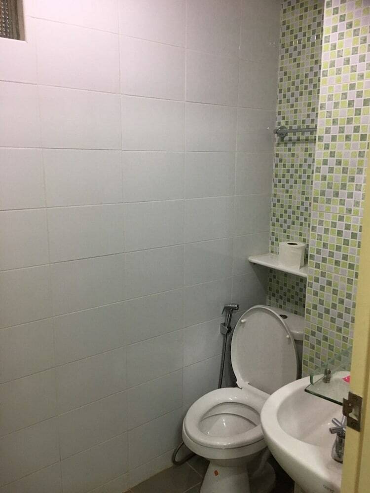 Hotel Paris In Bangkok