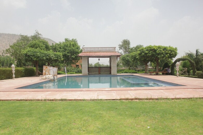 Apartamento Sariska Tiger Camp Resort