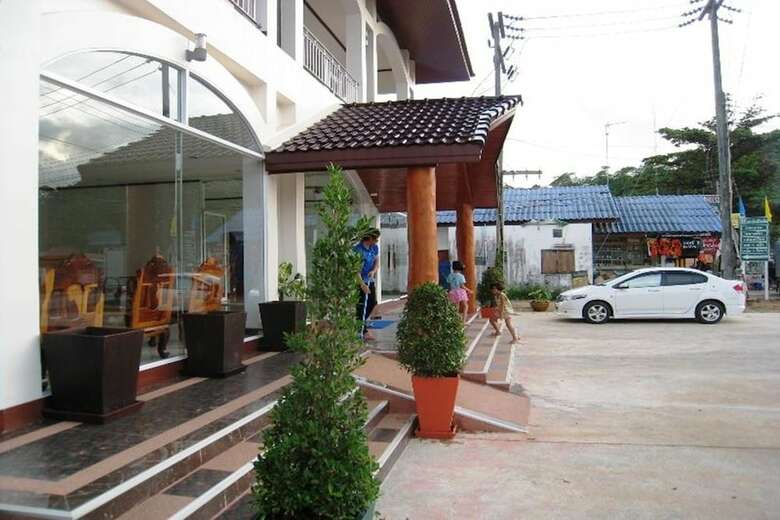 Oyo 918 Kachapol Hotel