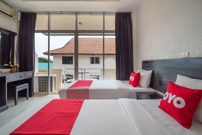 Oyo 835 Koh Chang Luxury Hotel