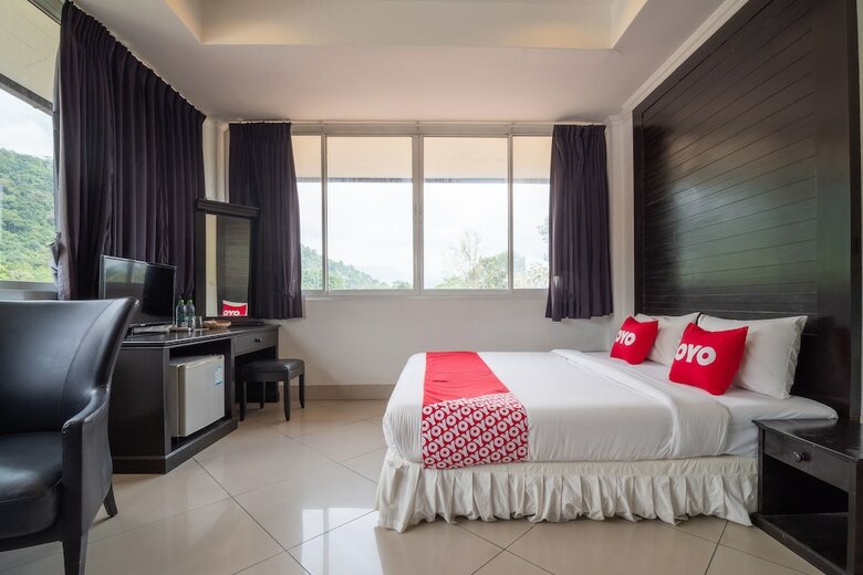 Oyo 835 Koh Chang Luxury Hotel