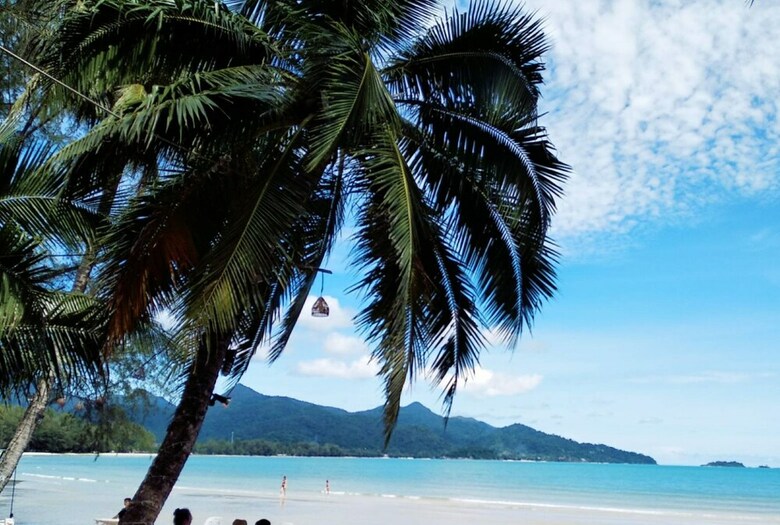 Hotel Coconut Beach Resort