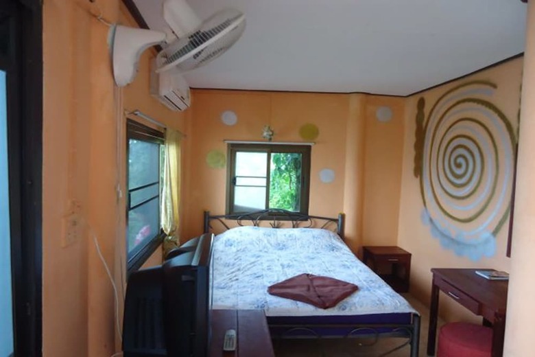 Koh Chang Hut Hotel