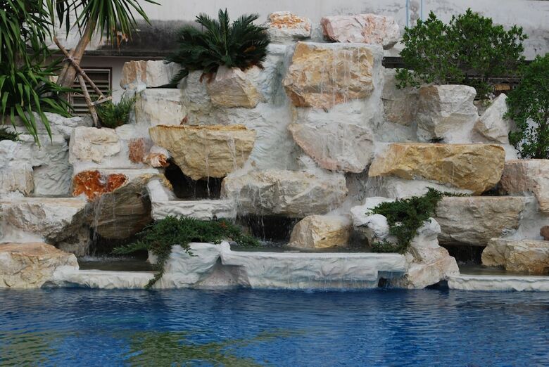Hotel Lk Grand Living Place