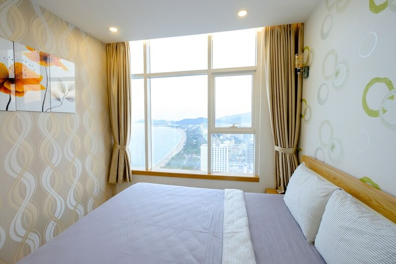 Sunrise Ocean View Apartment