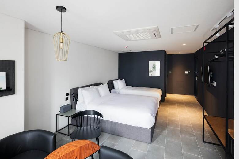 Gangneung Boutique Hotel Bombom