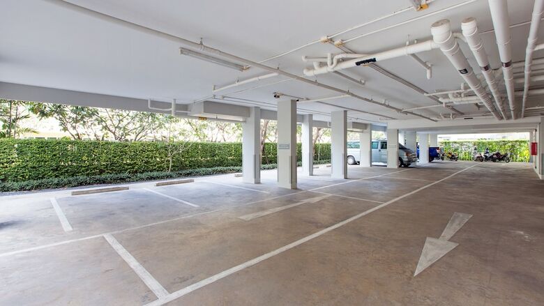 Baan Sanpluem Beachfront Condominium