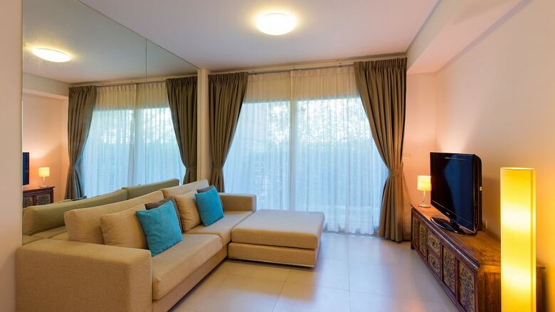 Baan Sanpluem Beachfront Condominium