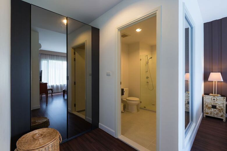 Baan Sanpluem Beachfront Condominium