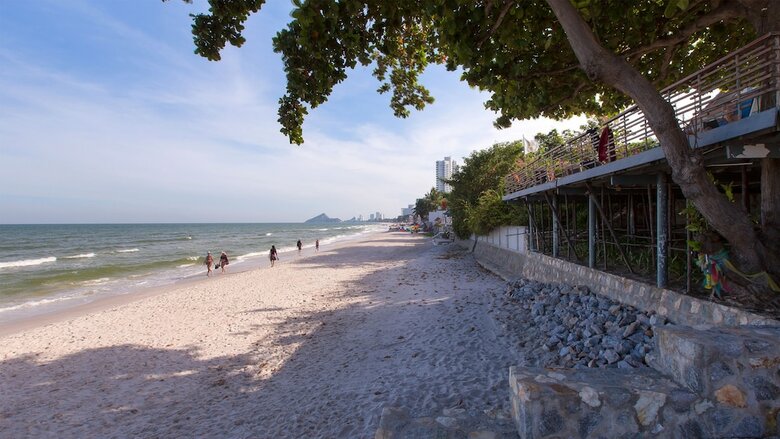 Baan Sanpluem Beachfront Condominium