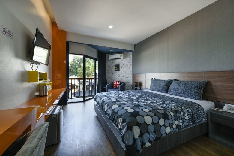 Hotel The Loft Seaside Sriracha