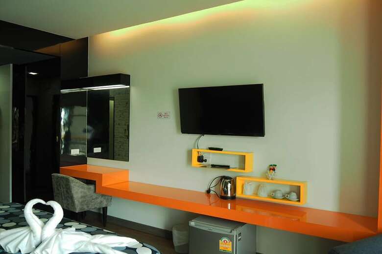 Hotel The Loft Seaside Sriracha