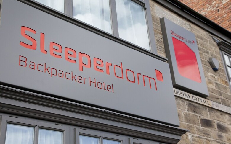 Hostal Sleeperdorm - Hostel