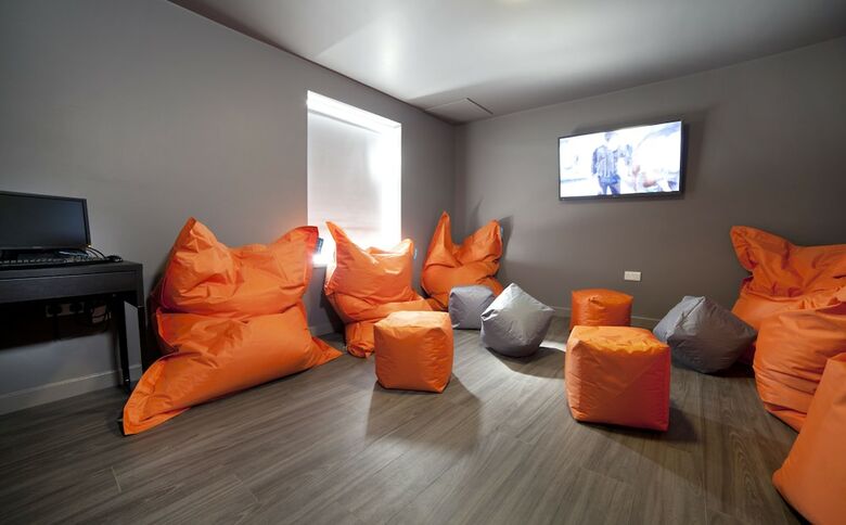 Hostal Sleeperdorm - Hostel