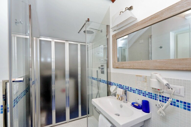 Hotel Al Corso 4