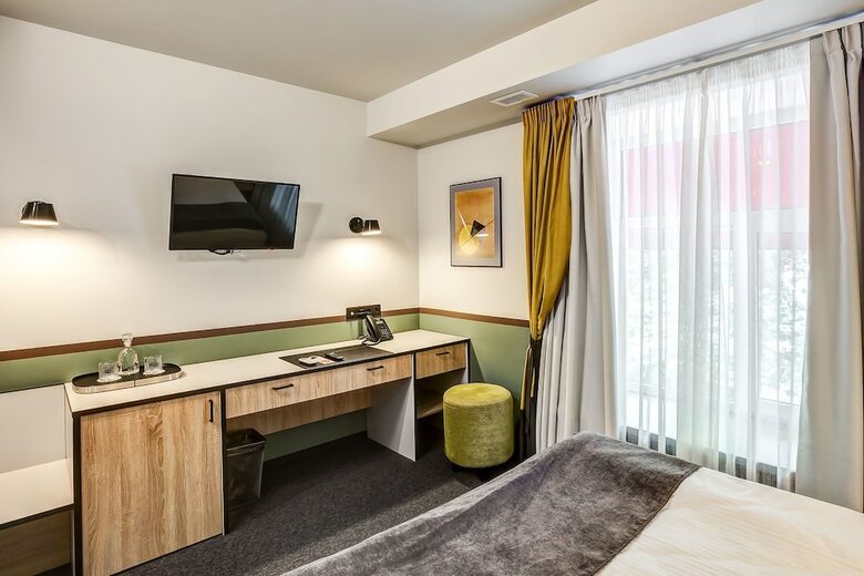 Mops Hotel And Spa